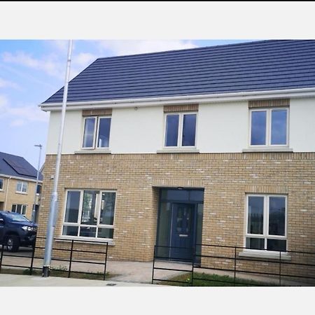 Grab House Swords Villa Exterior foto