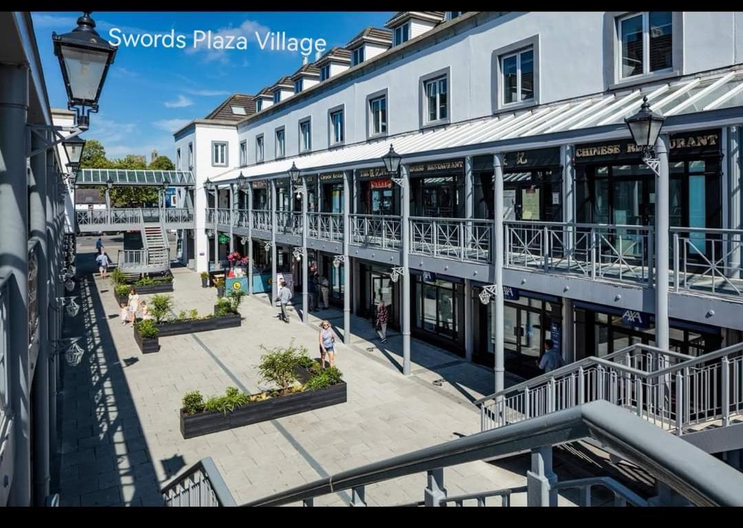 Grab House Swords Villa Exterior foto